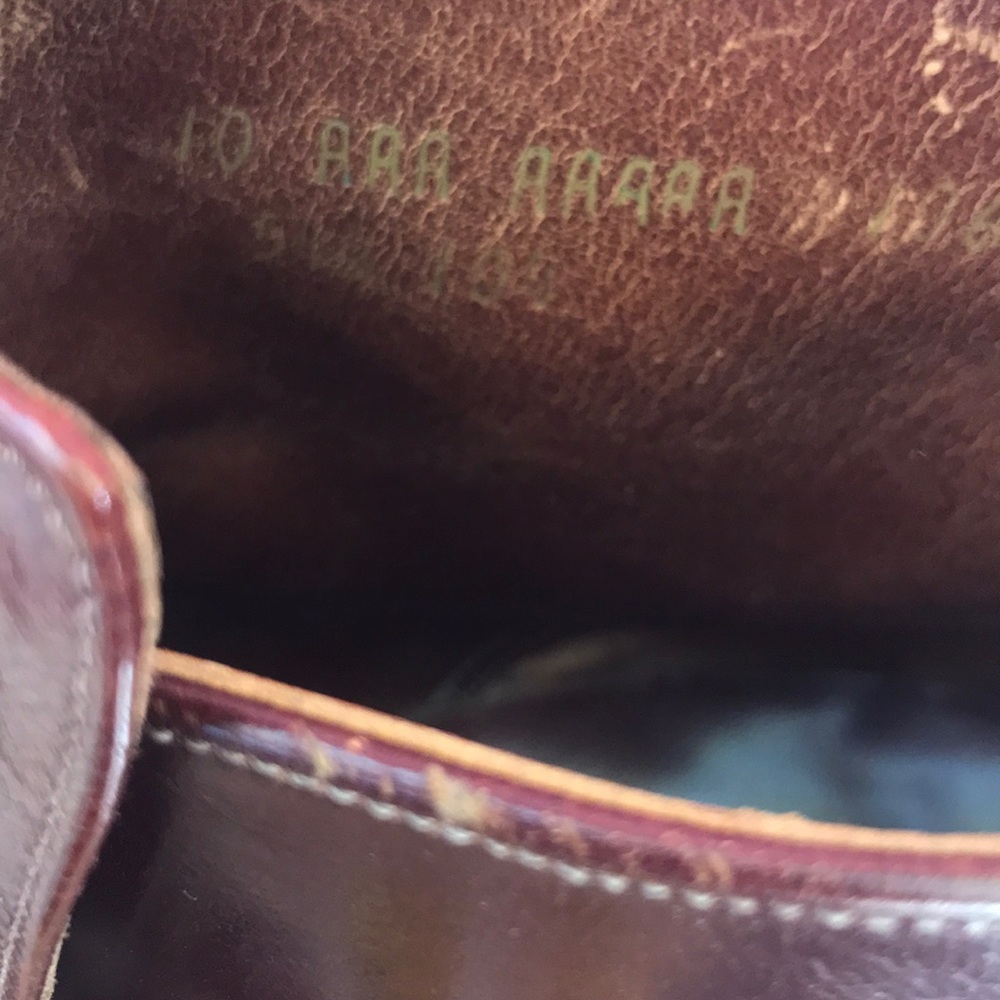 Vintage deep reddish brown all leather booties - Picture 11 of 16
